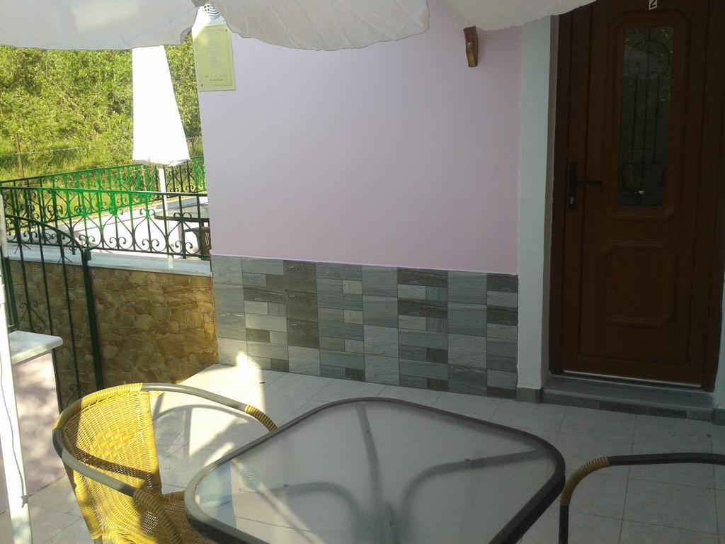 Vassilis Studios Anaxos Ngoại thất bức ảnh
