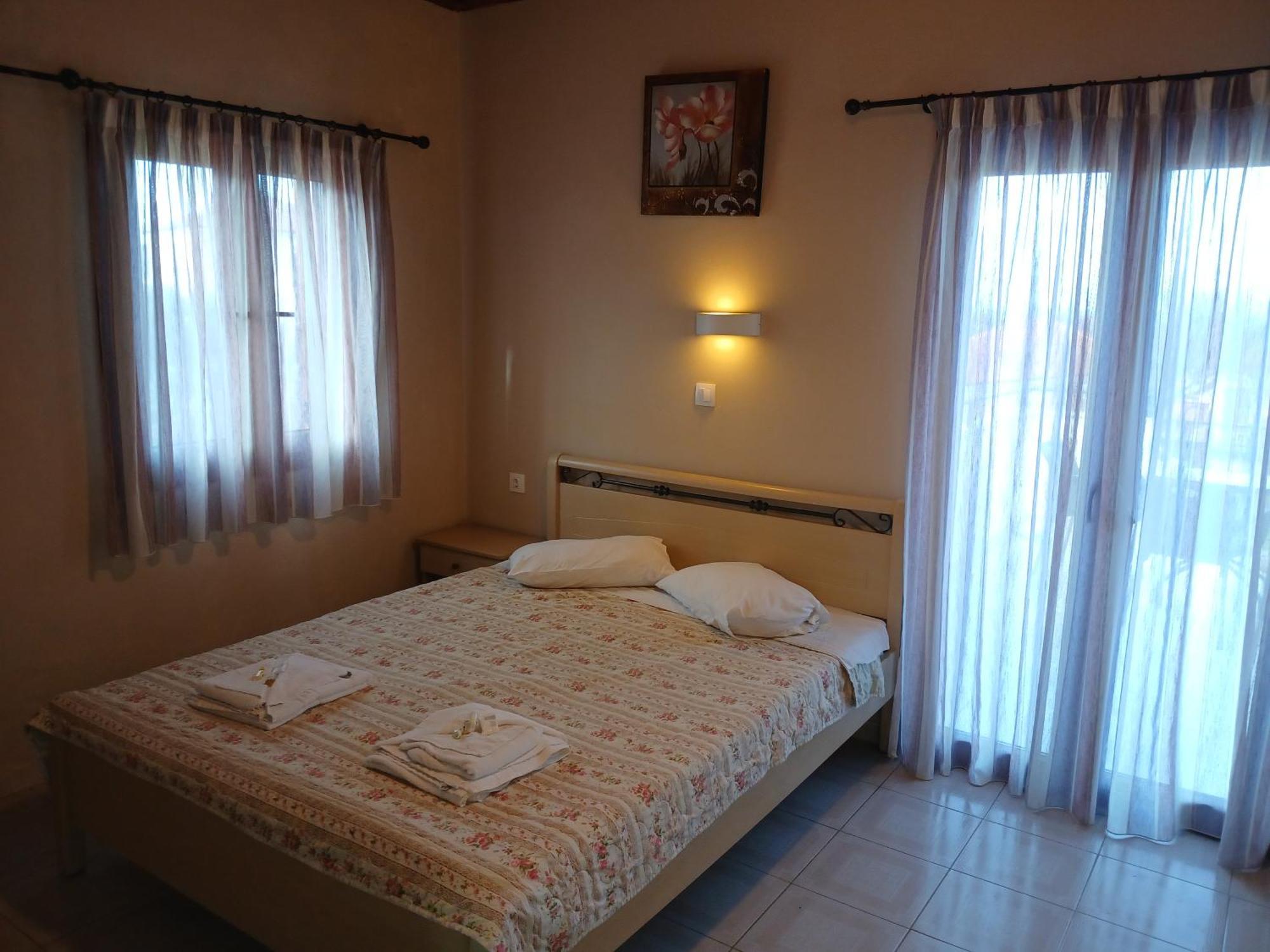 Vassilis Studios Anaxos Ngoại thất bức ảnh