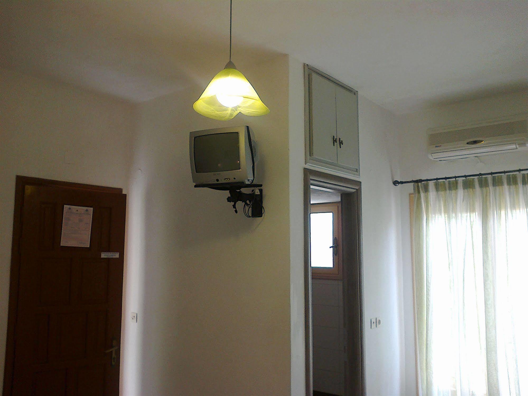 Vassilis Studios Anaxos Ngoại thất bức ảnh