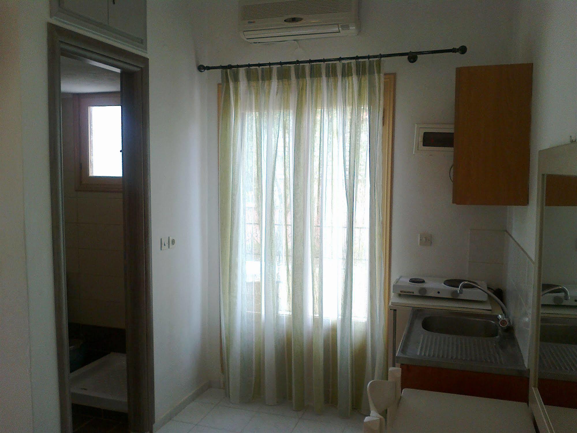 Vassilis Studios Anaxos Ngoại thất bức ảnh